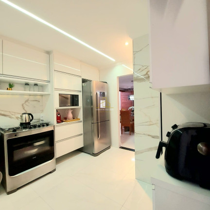 Imagem Casa com 3 Quartos à Venda, 248 m² em Parque Residencial Laranjeiras - Serra Imagem Casa com 3 Quartos à Venda, 248 m² em Parque Residencial Laranjeiras - Serra