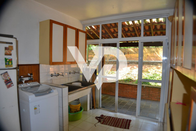 Imagem Casa de Condomínio com 5 Quartos à Venda, 700 m² em Alphaville - Barueri