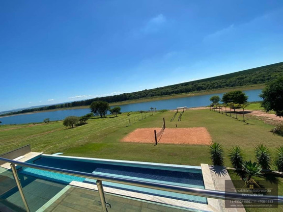 Imagem Casa com 5 Quartos à Venda, 600 m² em Centro - Paranapanema
