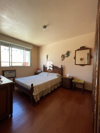 Imagem Apartamento com 3 Quartos à Venda, 82 m² em Centro - Santa Maria