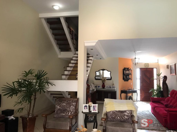 Imagem Casa com 2 Quartos à Venda, 120 m² em Jardim Utinga - Santo André Imagem Casa com 2 Quartos à Venda, 120 m² em Jardim Utinga - Santo André