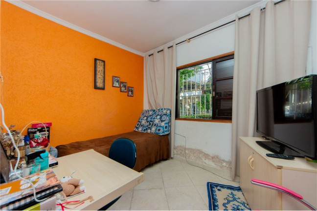 Imagem Casa com 6 Quartos à Venda,  em Vila Pierina - São Paulo