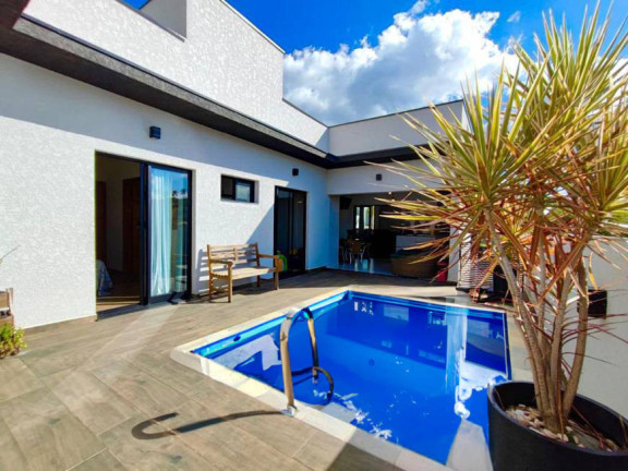 Casa à Venda, 300 m² em Residencial San Vitale - Bragança Paulista