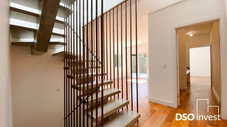 Imagem Casa com 3 Quartos à Venda, 450 m² em Jardim Petrópolis - São Paulo