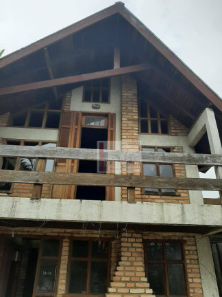 Sobrado com 3 Quartos à Venda, 230 m² em Parque Monte Alegre - Taboão Da Serra