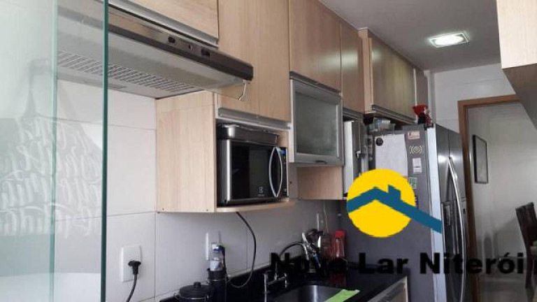 Imagem Apartamento com 2 Quartos à Venda, 85 m² em Charitas - Niterói