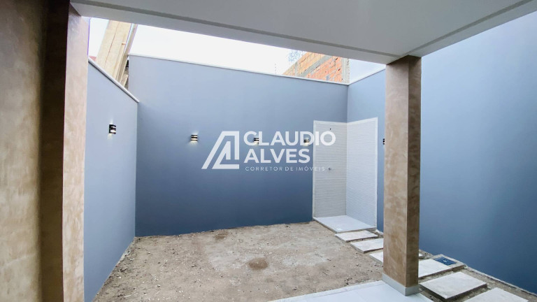 Imagem Casa com 3 Quartos à Venda, 132 m² em Mangabeira - Feira De Santana Imagem Casa com 3 Quartos à Venda, 132 m² em Mangabeira - Feira De Santana