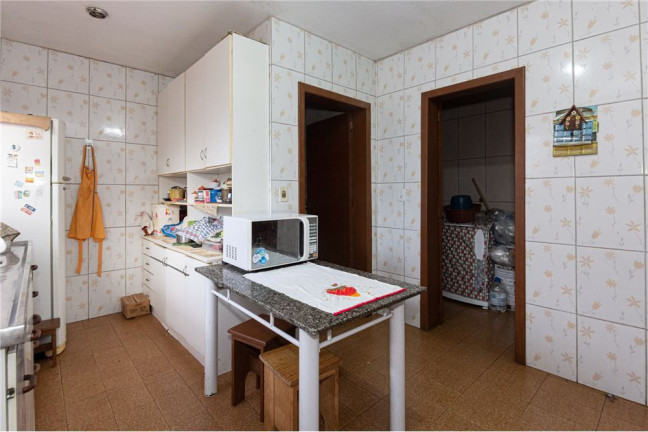 Imagem Casa com 3 Quartos à Venda, em Jardim Itu - Porto Alegre Imagem Casa com 3 Quartos à Venda, em Jardim Itu - Porto Alegre