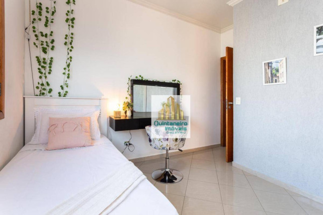 Imagem Sobrado com 3 Quartos à Venda, 234 m² em Parque Continental I - Guarulhos Imagem Sobrado com 3 Quartos à Venda, 234 m² em Parque Continental I - Guarulhos