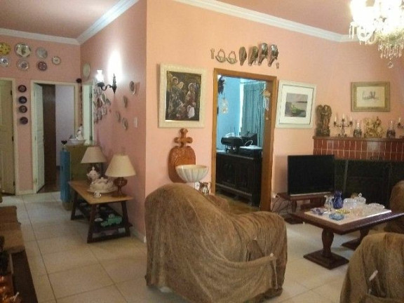Imagem Casa com 3 Quartos à Venda, 200 m² em Albuquerque - Teresópolis Imagem Casa com 3 Quartos à Venda, 200 m² em Albuquerque - Teresópolis
