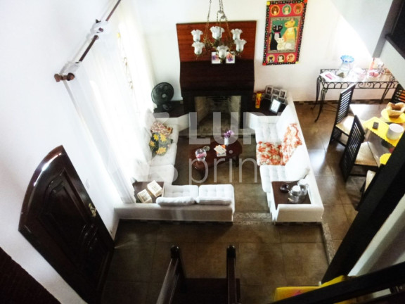 Imagem Casa com 3 Quartos à Venda, 250 m² em Jardim Guanca - São Paulo Imagem Casa com 3 Quartos à Venda, 250 m² em Jardim Guanca - São Paulo
