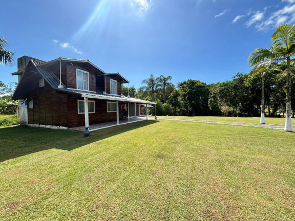Imagem Chácara com 3 Quartos à Venda, 170 m² em Pinheiros - Balneário Barra Do Sul Imagem Chácara com 3 Quartos à Venda, 170 m² em Pinheiros - Balneário Barra Do Sul