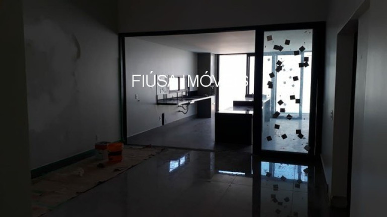Imagem Casa com 4 Quartos à Venda, em Vila Do Golf - Ribeirão Preto Imagem Casa com 4 Quartos à Venda, em Vila Do Golf - Ribeirão Preto