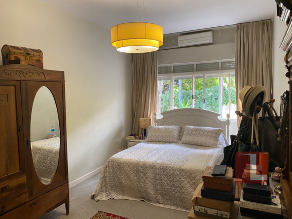 Casa com 3 Quartos à Venda, 260 m² em Jardim Paulista - São Paulo