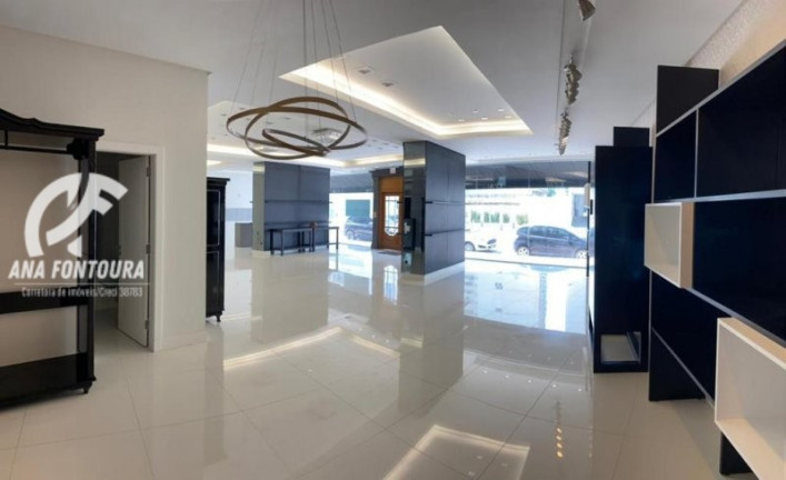 Imagem Sala Comercial para Alugar, 280 m² em Centro - Balneário Camboriú Imagem Sala Comercial para Alugar, 280 m² em Centro - Balneário Camboriú