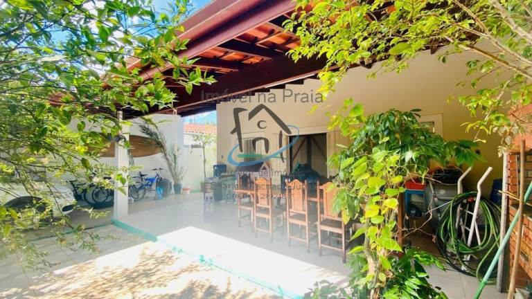 Imagem Casa com 4 Quartos à Venda, 356 m² em Lázaro - Ubatuba