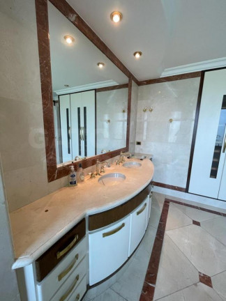 Imagem Casa com 5 Quartos à Venda, 390 m² em Alphaville - Santana De Parnaíba Imagem Casa com 5 Quartos à Venda, 390 m² em Alphaville - Santana De Parnaíba