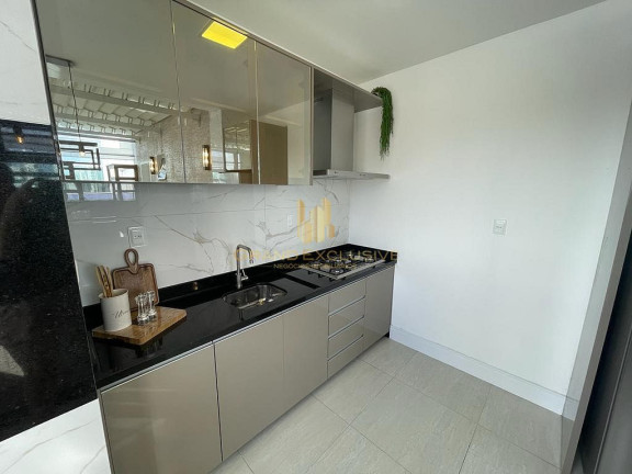 Imagem Cobertura com 4 Quartos à Venda, 225 m² em Centro - Balneário Camboriú
