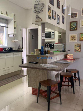 Imagem Sobrado com 5 Quartos à Venda, 250 m² em Caputera - Arujá Imagem Sobrado com 5 Quartos à Venda, 250 m² em Caputera - Arujá