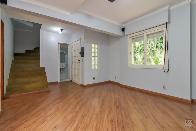 Imagem Casa com 3 Quartos à Venda, 138 m² em Cristal - Porto Alegre