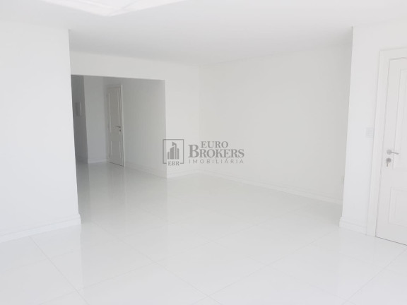 Imagem Apartamento com 3 Quartos à Venda, 110 m² em Centro - Balneário Camboriú Imagem Apartamento com 3 Quartos à Venda, 110 m² em Centro - Balneário Camboriú