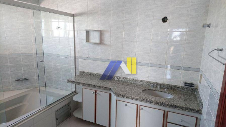 Imagem Apartamento com 3 Quartos à Venda, 131 m² em Centro - Pouso Alegre Imagem Apartamento com 3 Quartos à Venda, 131 m² em Centro - Pouso Alegre