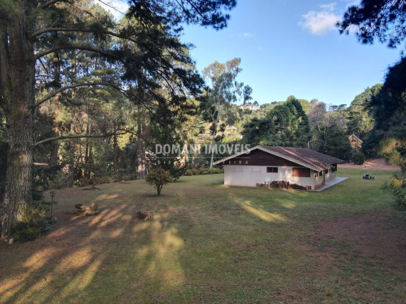 Imagem Casa com 4 Quartos à Venda, 306 m² em Região Da Vila Inglesa - Campos Do Jordão Imagem Casa com 4 Quartos à Venda, 306 m² em Região Da Vila Inglesa - Campos Do Jordão
