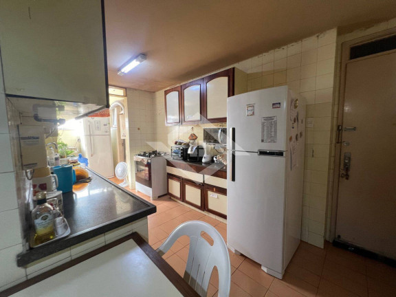 Imagem Apartamento com 4 Quartos à Venda, 200 m² em Leblon - Rio De Janeiro