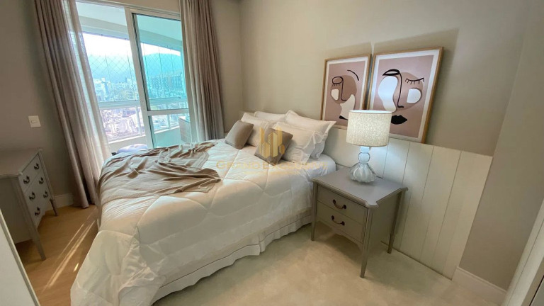 Apartamento com 3 Quartos à Venda, 138 m² em Centro - Balneário Camboriú