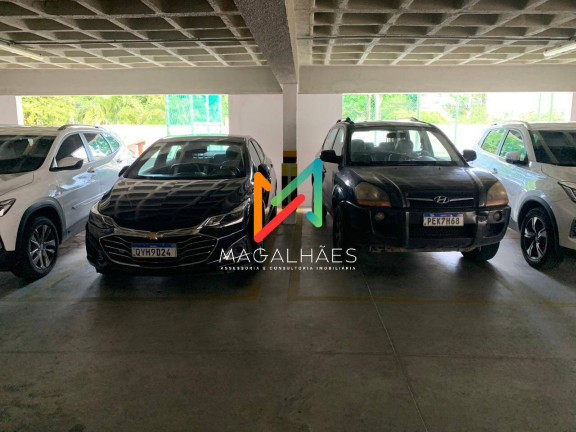 Imagem Apartamento com 3 Quartos à Venda, 130 m² em Casa Amarela - Recife