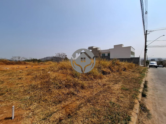 Imagem Imóvel à Venda, 297 m² em Liberdade - Santa Luzia Imagem Imóvel à Venda, 297 m² em Liberdade - Santa Luzia