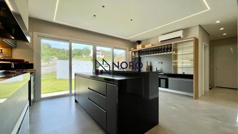 Imagem Casa de Condomínio com 3 Quartos à Venda, 280 m² em Tomazetti - Santa Maria Imagem Casa de Condomínio com 3 Quartos à Venda, 280 m² em Tomazetti - Santa Maria