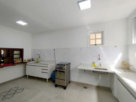 Imagem Casa com 8 Quartos à Venda, 327 m² em Albuquerque - Teresópolis Imagem Casa com 8 Quartos à Venda, 327 m² em Albuquerque - Teresópolis