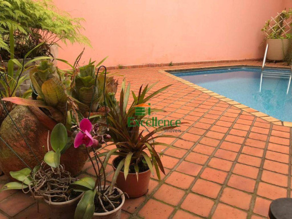 Imagem Sobrado com 3 Quartos à Venda, 250 m² em Vila Bastos - Santo André