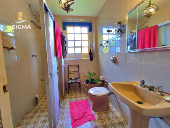 Imagem Sobrado com 4 Quartos à Venda, 250 m² em Enseada - Guarujá