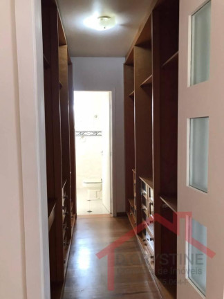 Imagem Casa com 4 Quartos à Venda, 400 m² em Alphaville - Barueri Imagem Casa com 4 Quartos à Venda, 400 m² em Alphaville - Barueri
