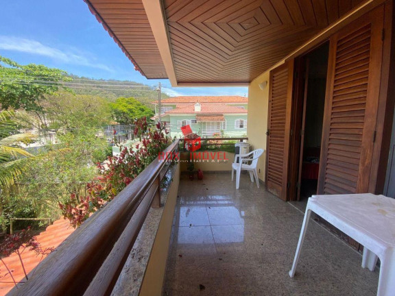 Imagem Casa com 5 Quartos à Venda, 450 m² em São Francisco - Niterói Imagem Casa com 5 Quartos à Venda, 450 m² em São Francisco - Niterói