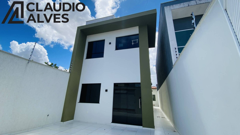 Imagem Casa com 3 Quartos à Venda, 130 m² em Cidade Nova - Feira De Santana Imagem Casa com 3 Quartos à Venda, 130 m² em Cidade Nova - Feira De Santana