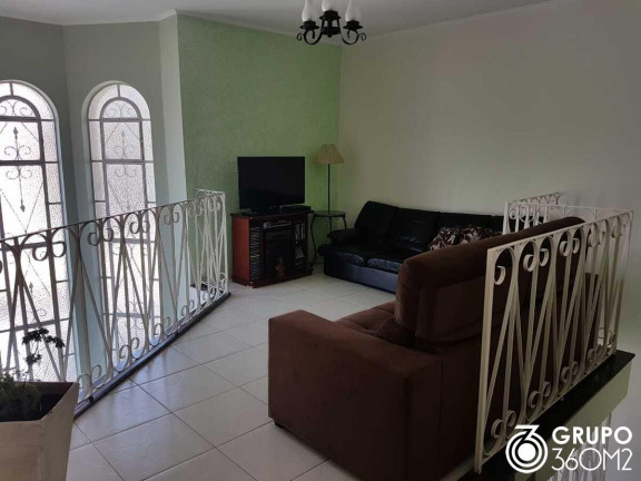 Imagem Casa com 3 Quartos à Venda, 300 m² em Vila Dom Pedro I - São Paulo Imagem Casa com 3 Quartos à Venda, 300 m² em Vila Dom Pedro I - São Paulo