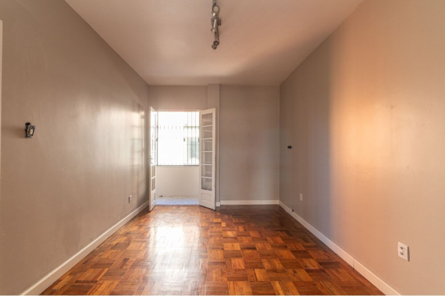 Imagem Apartamento com 3 Quartos à Venda, 95 m² em Praia De Belas - Porto Alegre Imagem Apartamento com 3 Quartos à Venda, 95 m² em Praia De Belas - Porto Alegre