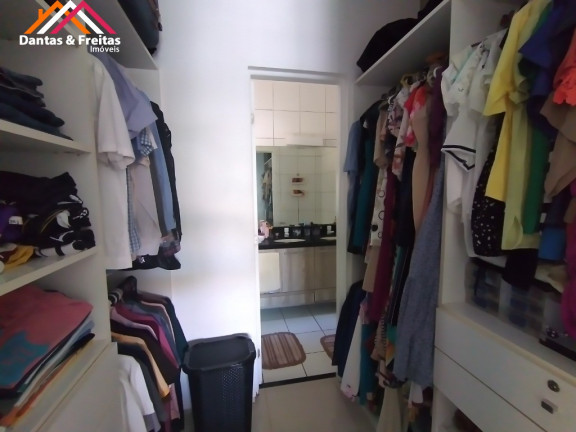 Imagem Imóvel com 4 Quartos à Venda,  em Sapiranga - Fortaleza