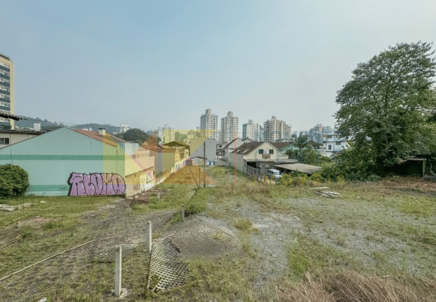 Imagem Imóvel à Venda, 1.402 m² em Victor Konder - Blumenau Imagem Imóvel à Venda, 1.402 m² em Victor Konder - Blumenau