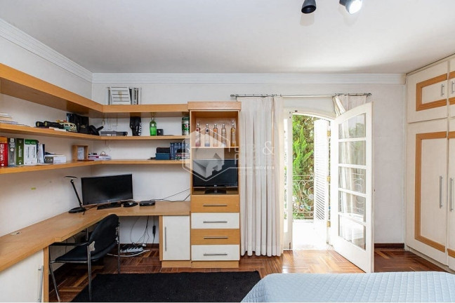 Imagem Casa com 4 Quartos à Venda, 830 m² em Jardim Cordeiro - São Paulo