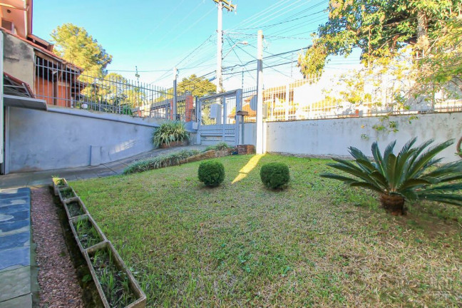 Imagem Casa com 4 Quartos à Venda, 225 m² em Tristeza - Porto Alegre