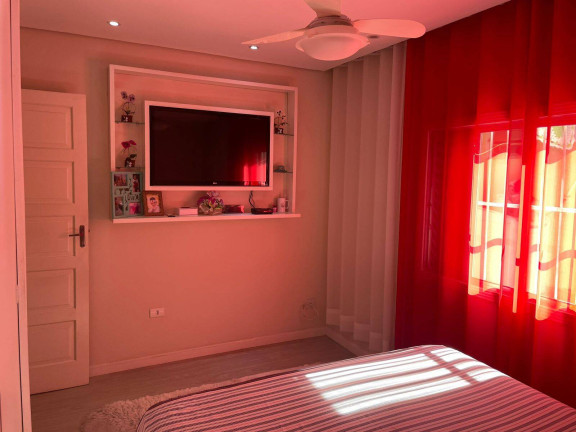 Imagem Casa com 3 Quartos à Venda, em Taboão - Diadema Imagem Casa com 3 Quartos à Venda, em Taboão - Diadema