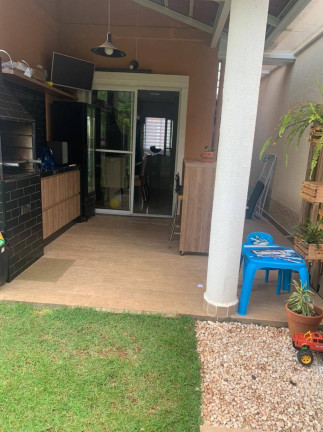 Imagem Casa com 3 Quartos à Venda, 118 m² em Medeiros - Jundiaí Imagem Casa com 3 Quartos à Venda, 118 m² em Medeiros - Jundiaí