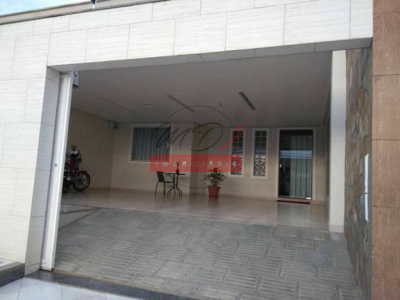 Imagem Casa com 3 Quartos à Venda, 250 m² em Mangabeira - Feira De Santana Imagem Casa com 3 Quartos à Venda, 250 m² em Mangabeira - Feira De Santana