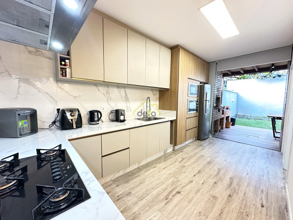 Imagem Casa com 3 Quartos à Venda, 148 m² em Saguaçu - Joinville Imagem Casa com 3 Quartos à Venda, 148 m² em Saguaçu - Joinville
