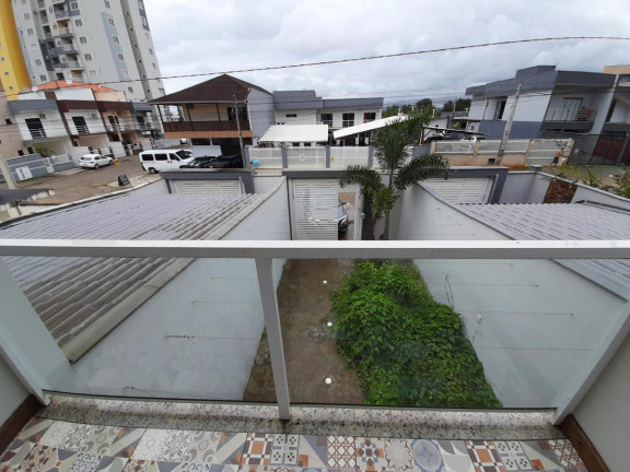 Imagem Sobrado com 2 Quartos para Alugar, 81 m² em Itacolomi - Balneário Piçarras