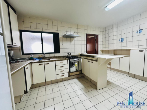 Imagem Apartamento com 3 Quartos à Venda, 156 m² em Centro - Balneário Camboriú Imagem Apartamento com 3 Quartos à Venda, 156 m² em Centro - Balneário Camboriú